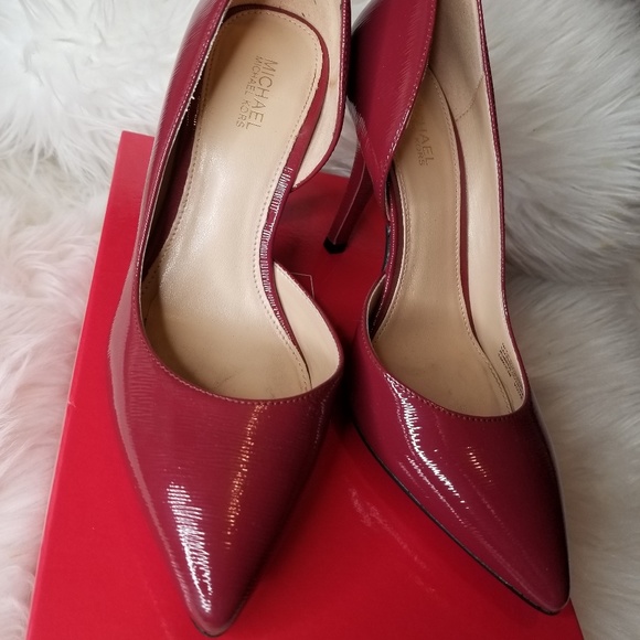Michael Kors Shoes - Michael Kors Patent Leather Pump Pointy Toe